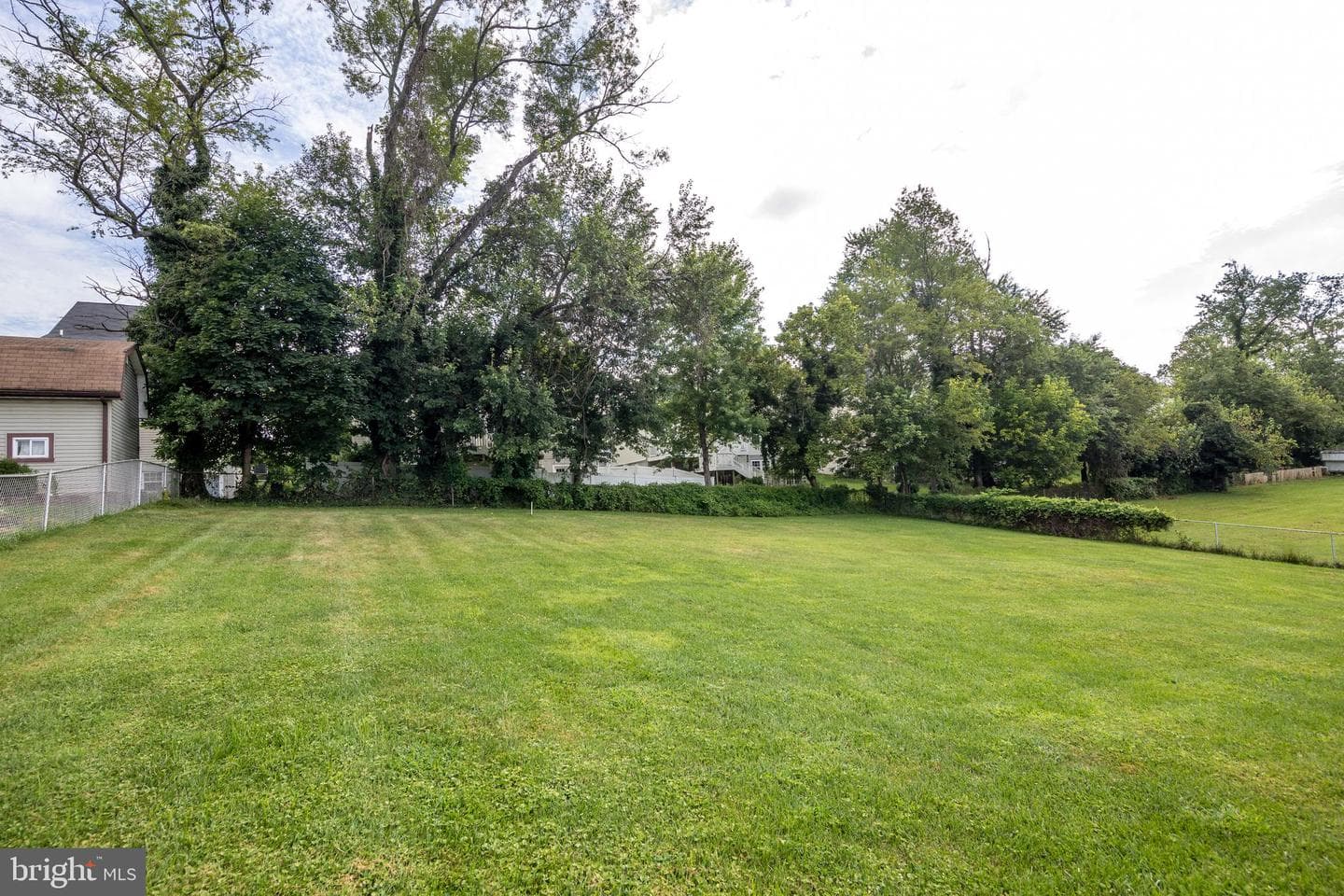 3008 Summit Avenue photo 25