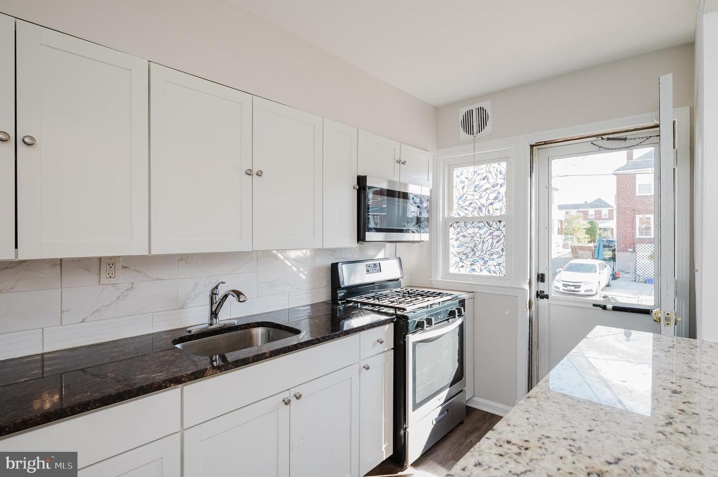 6833 Boston Avenue photo 11