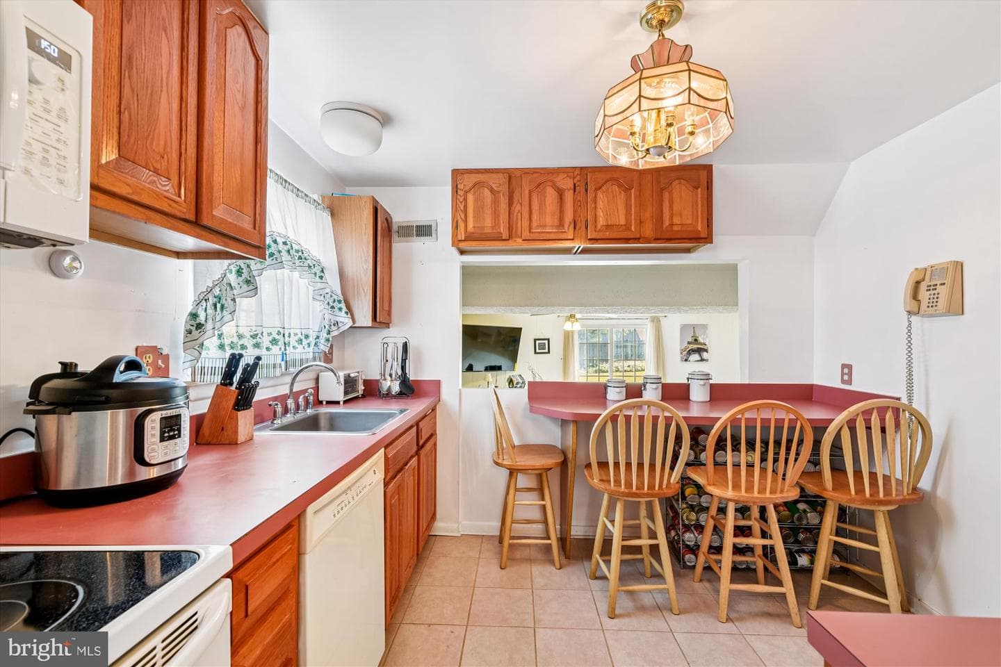 9 Galahad Court photo 12