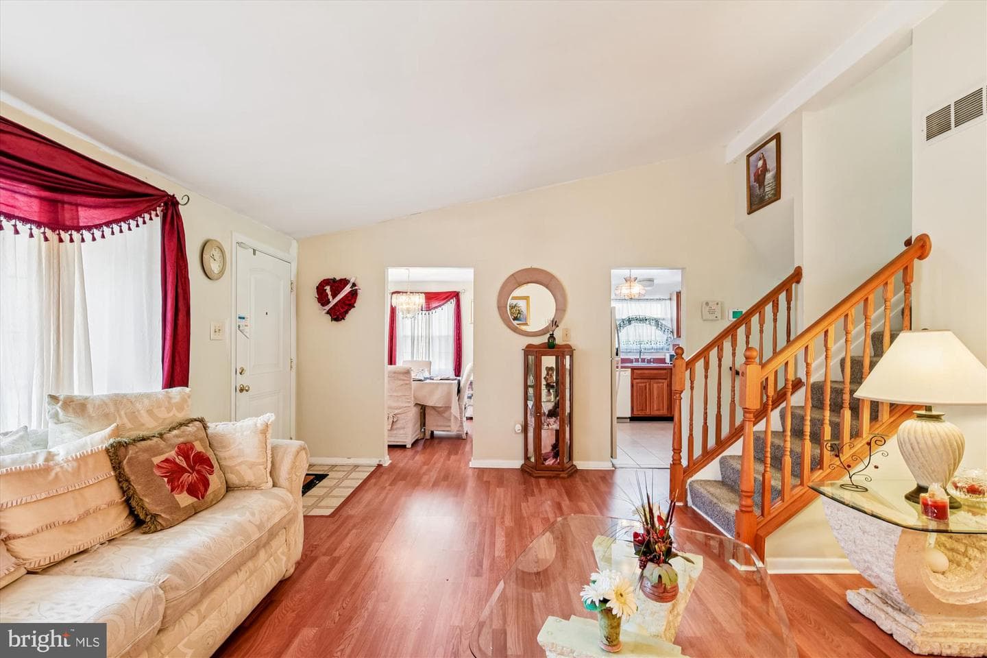 9 Galahad Court photo 8