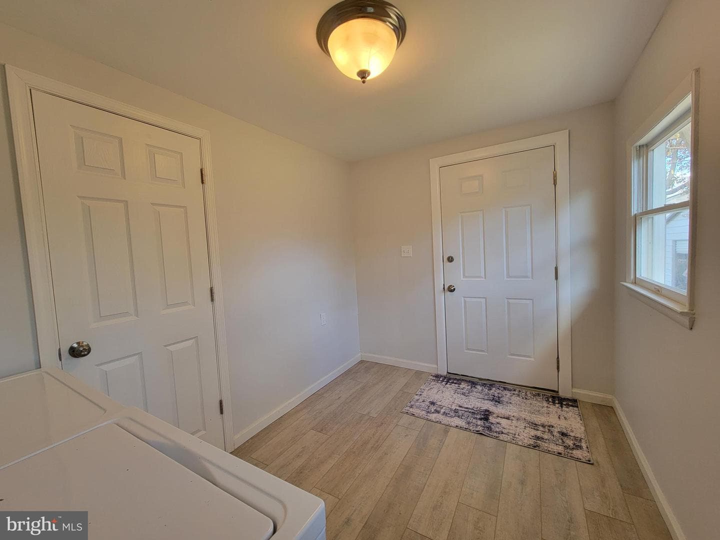 2621 N Snyder Avenue photo 25