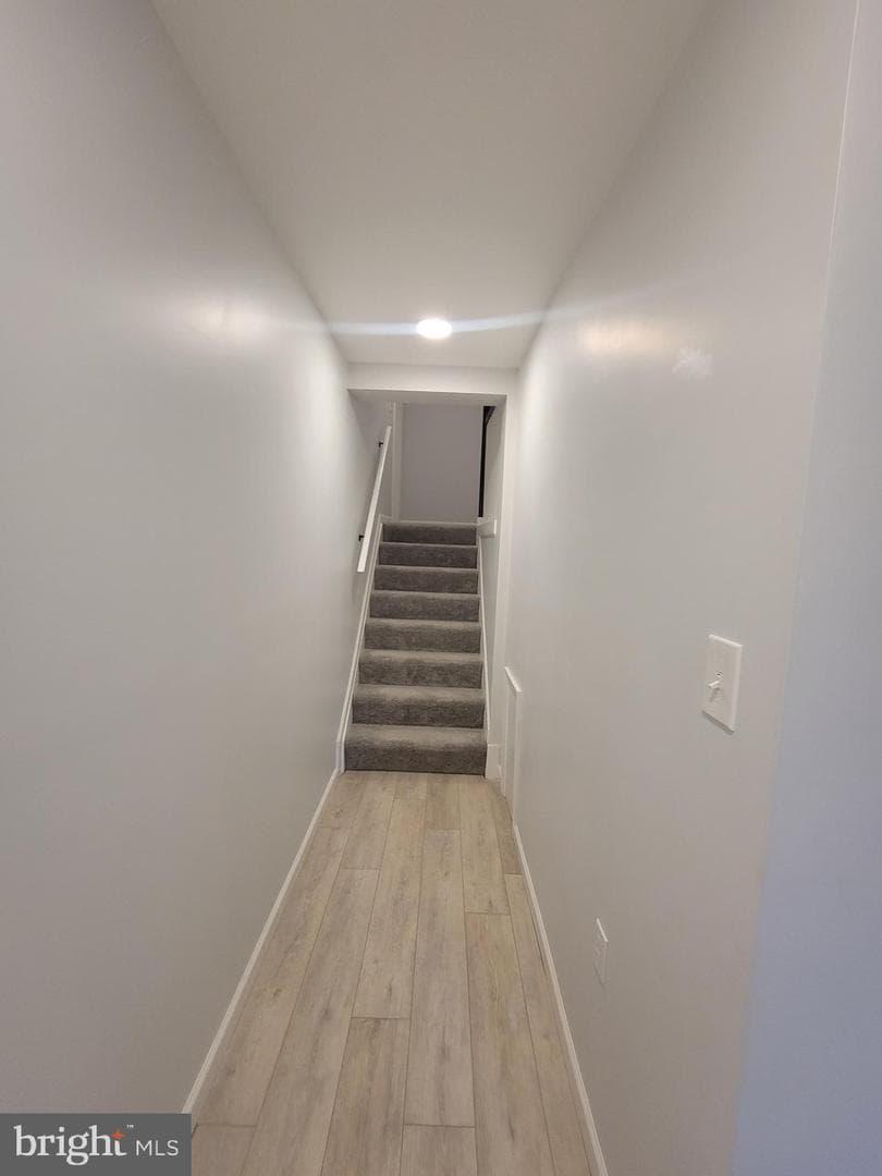 2621 N Snyder Avenue photo 26