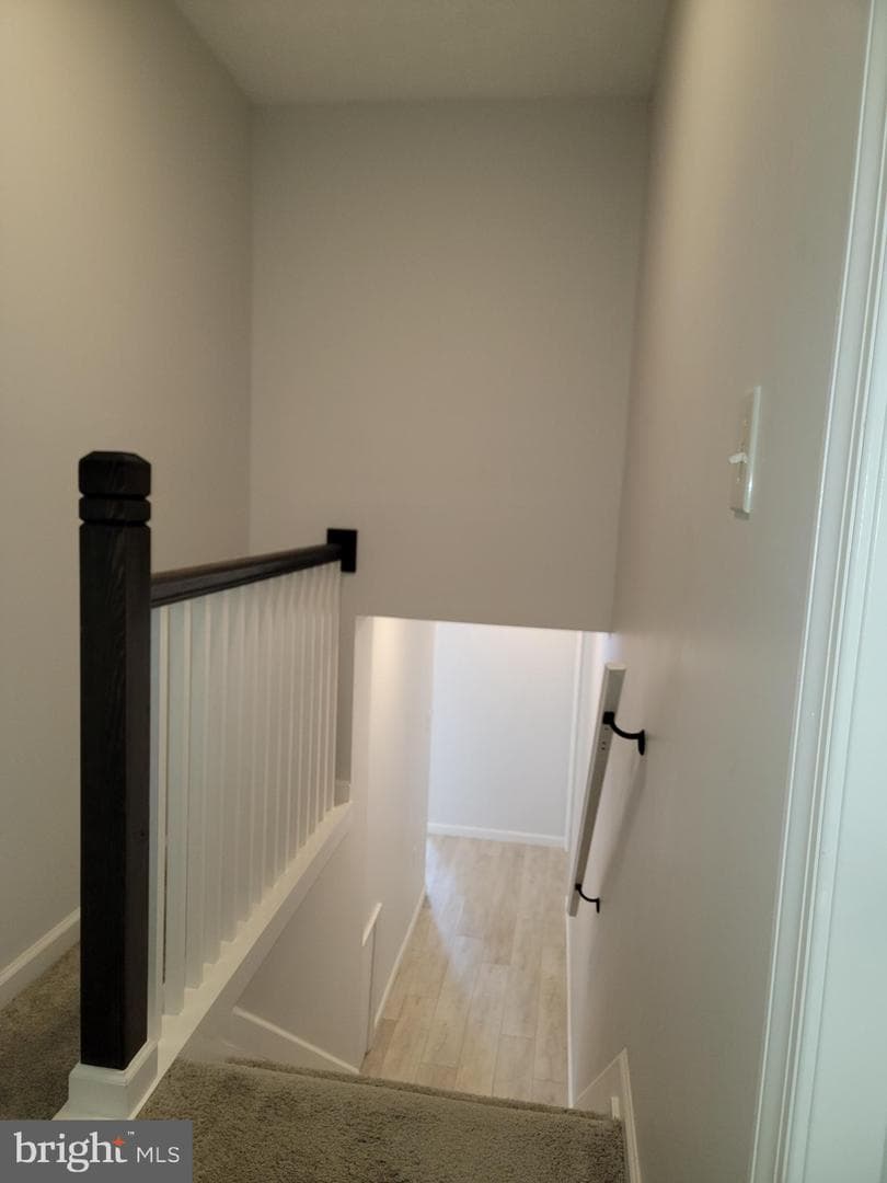 2621 N Snyder Avenue photo 27