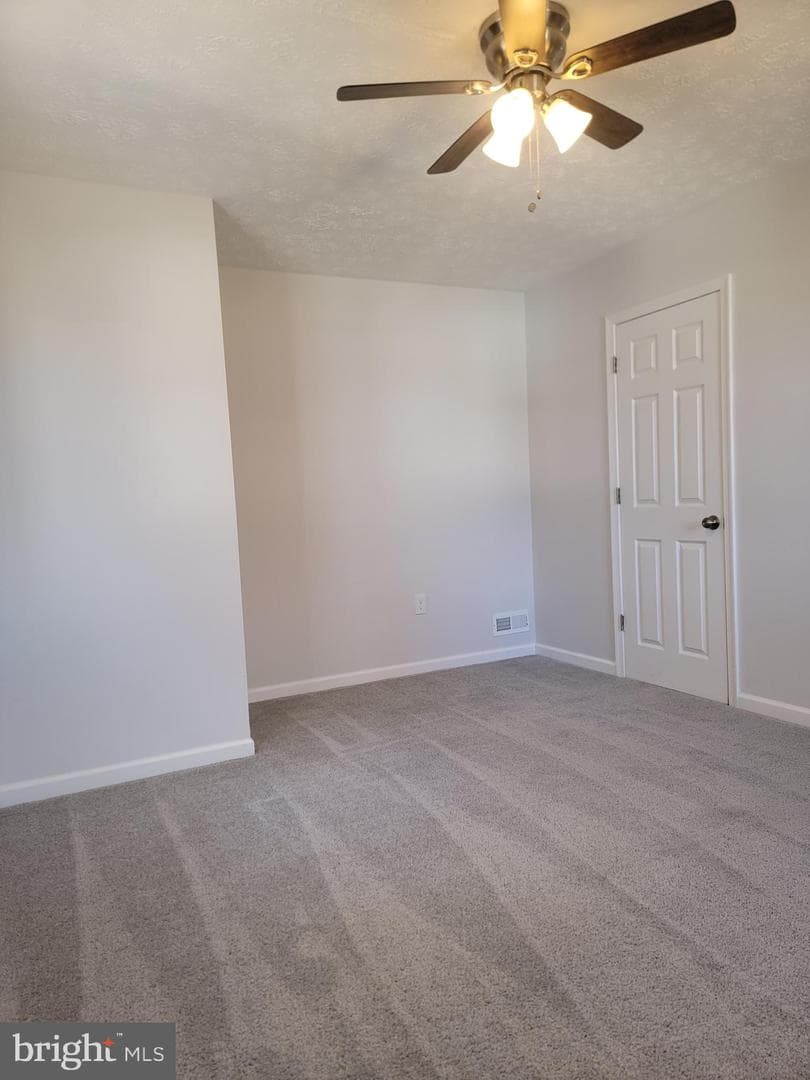 2621 N Snyder Avenue photo 33