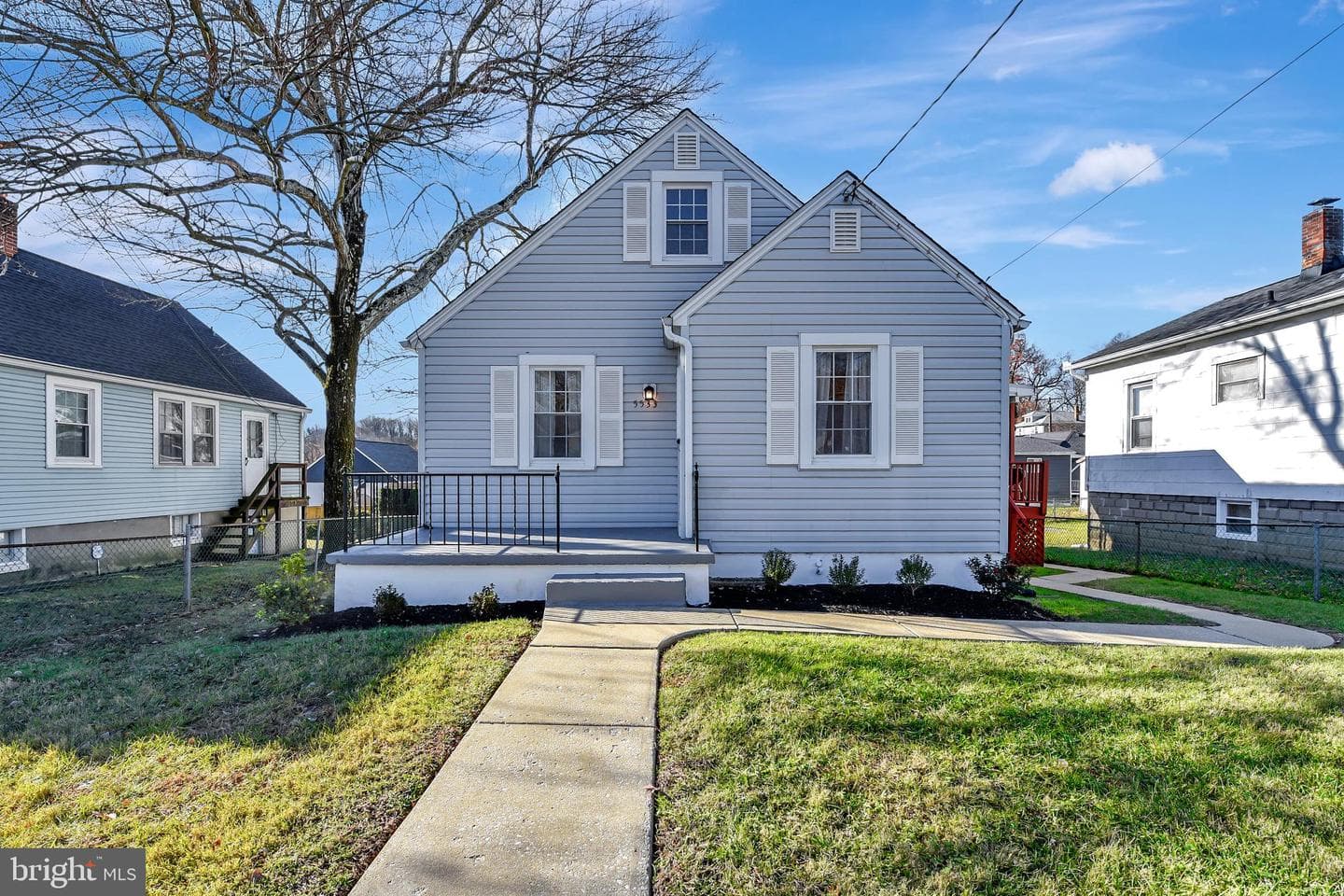 5533 Hutton Avenue photo 1