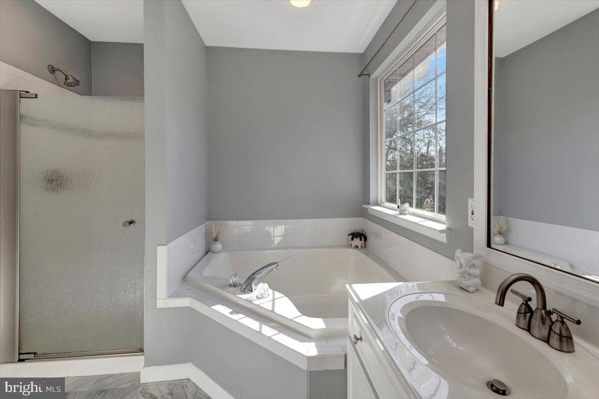 602 Laurel Hill Lane photo 14