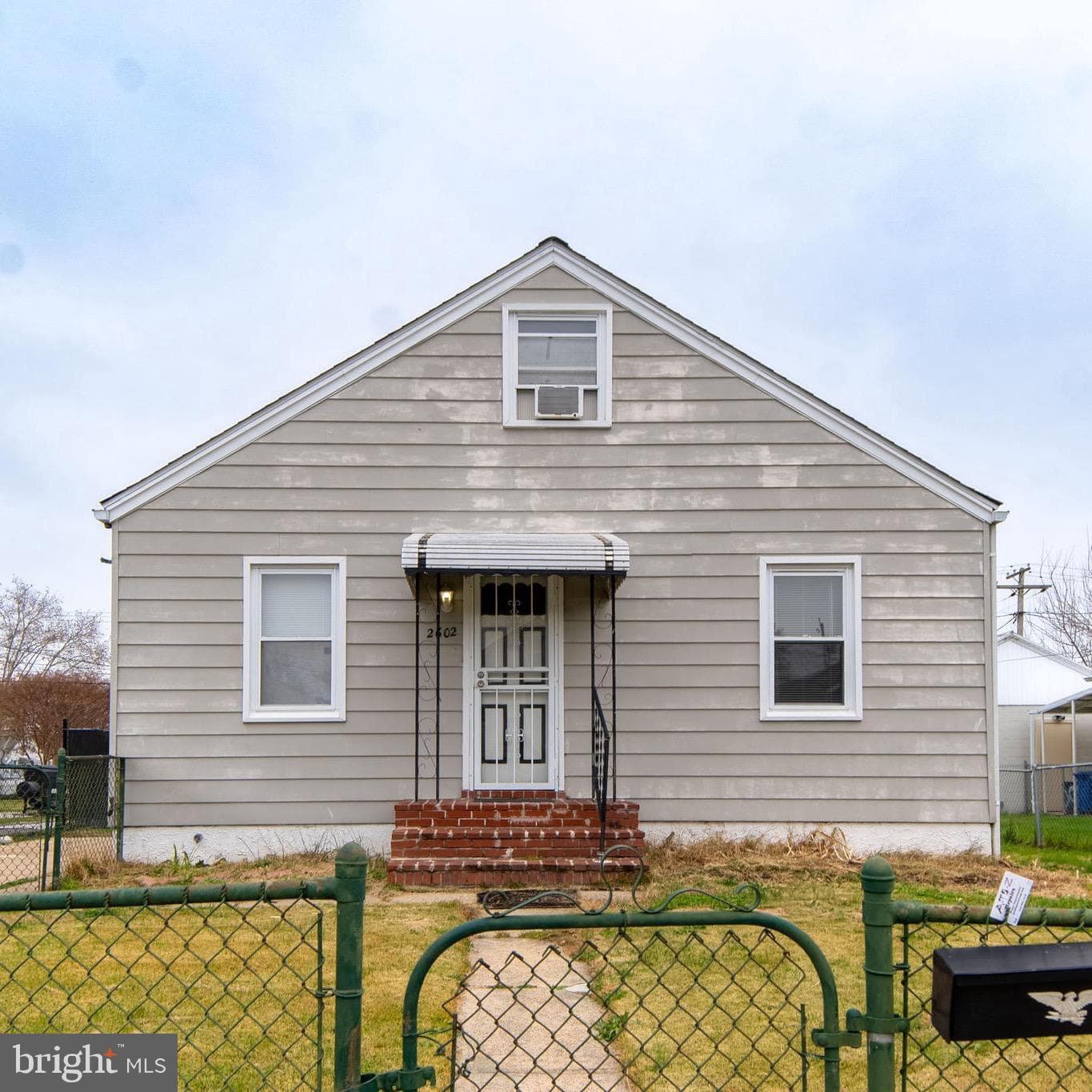 2602 Gray Manor