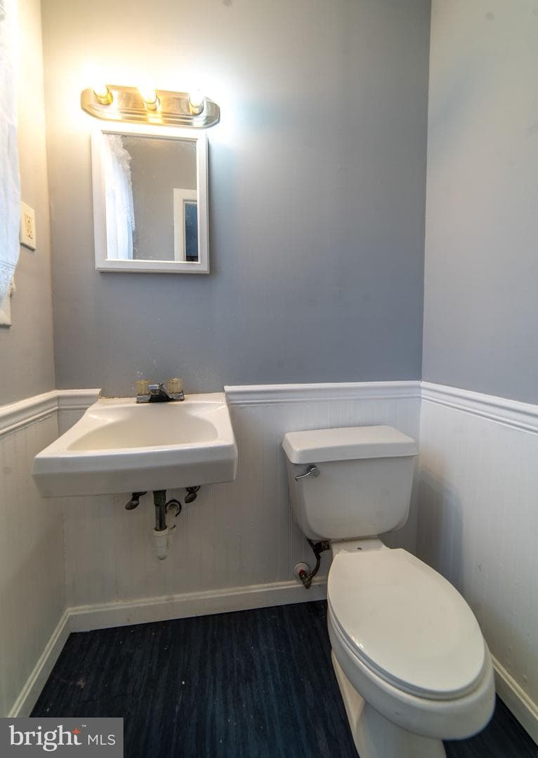 2602 Gray Manor photo 10