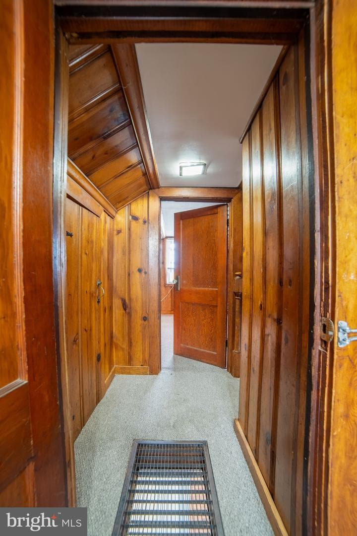 2602 Gray Manor photo 24
