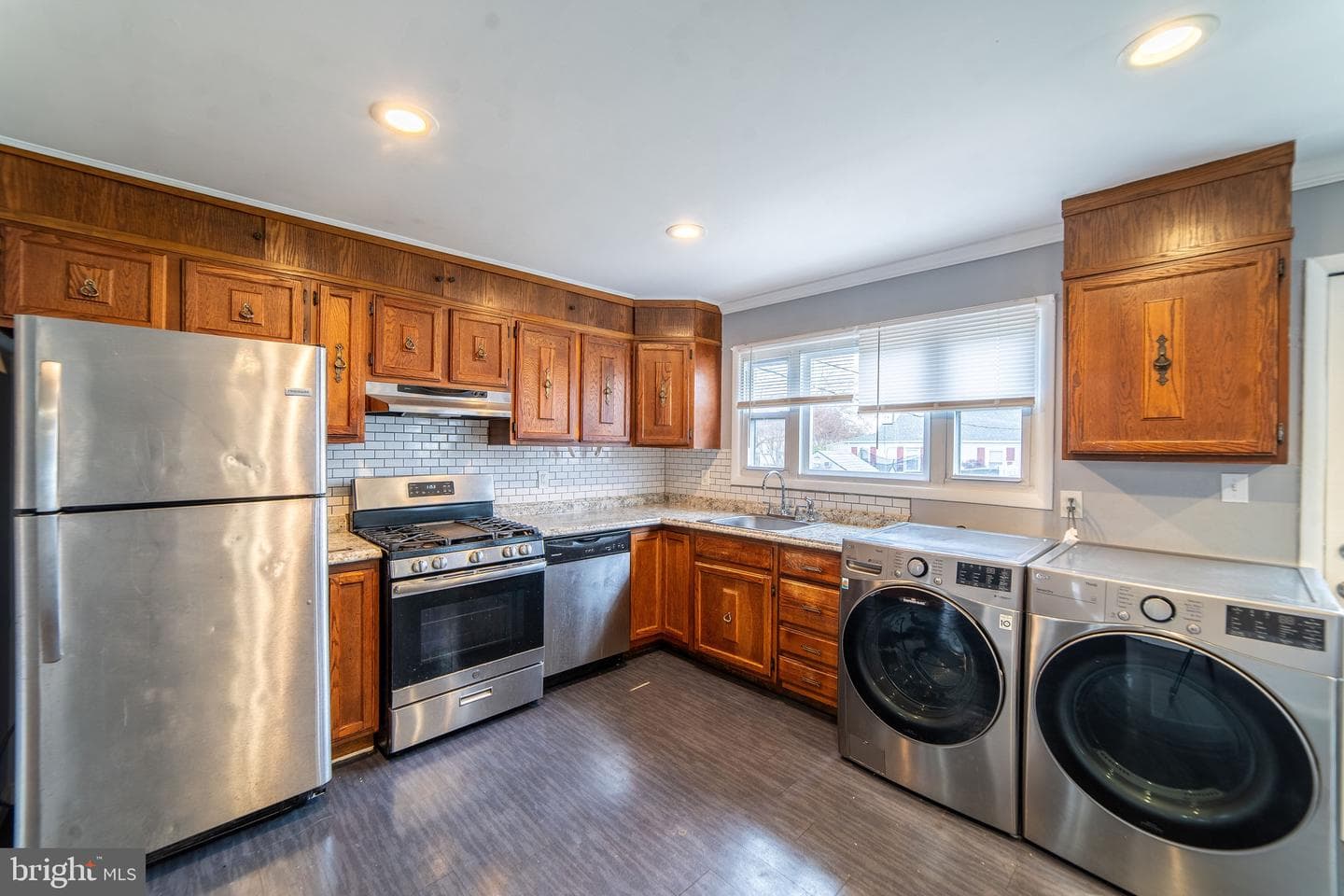 2602 Gray Manor photo 34