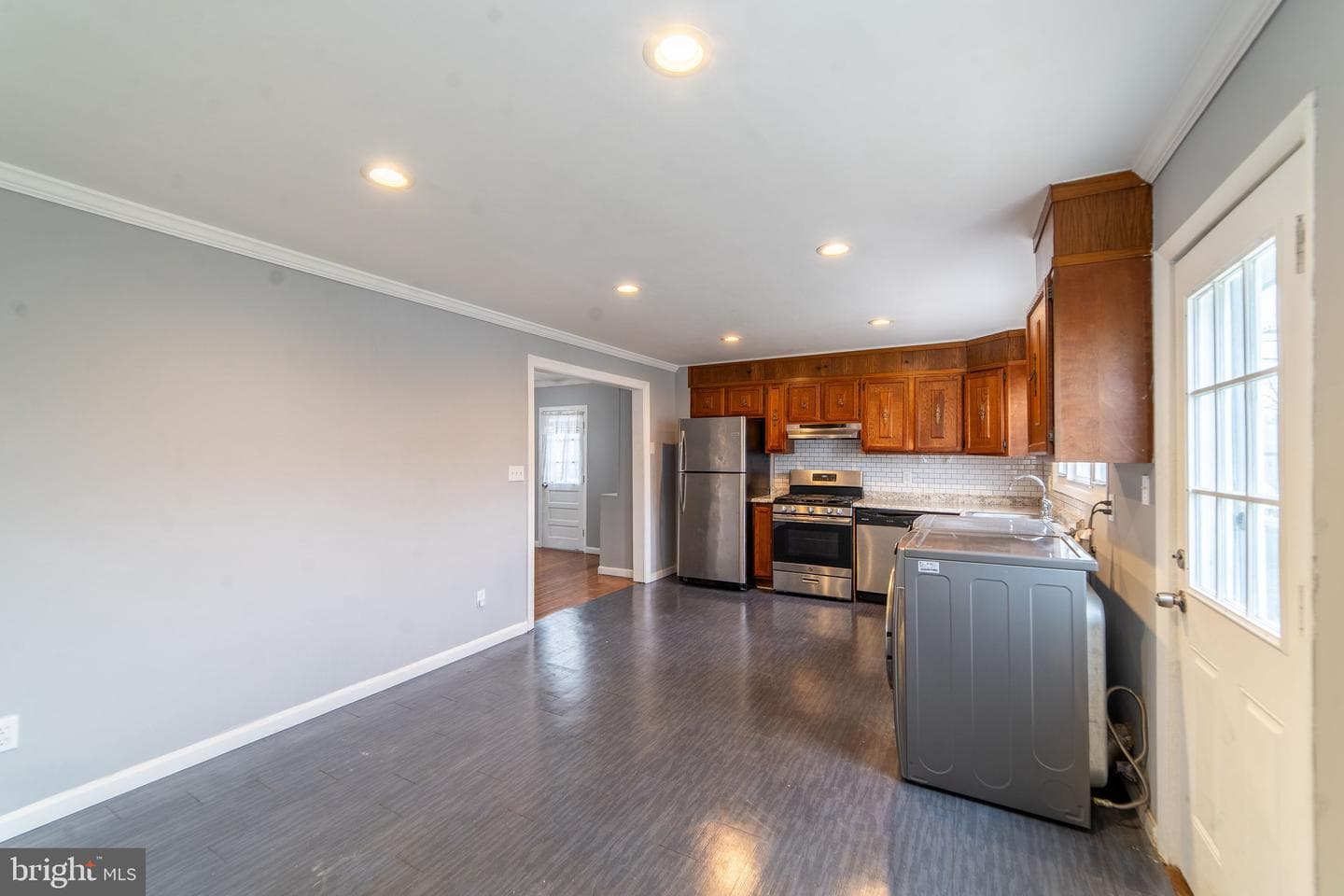 2602 Gray Manor photo 7