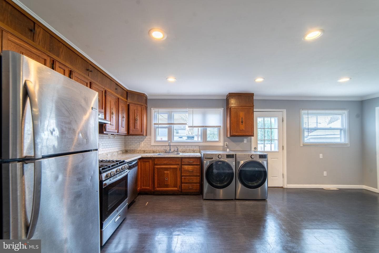 2602 Gray Manor photo 8