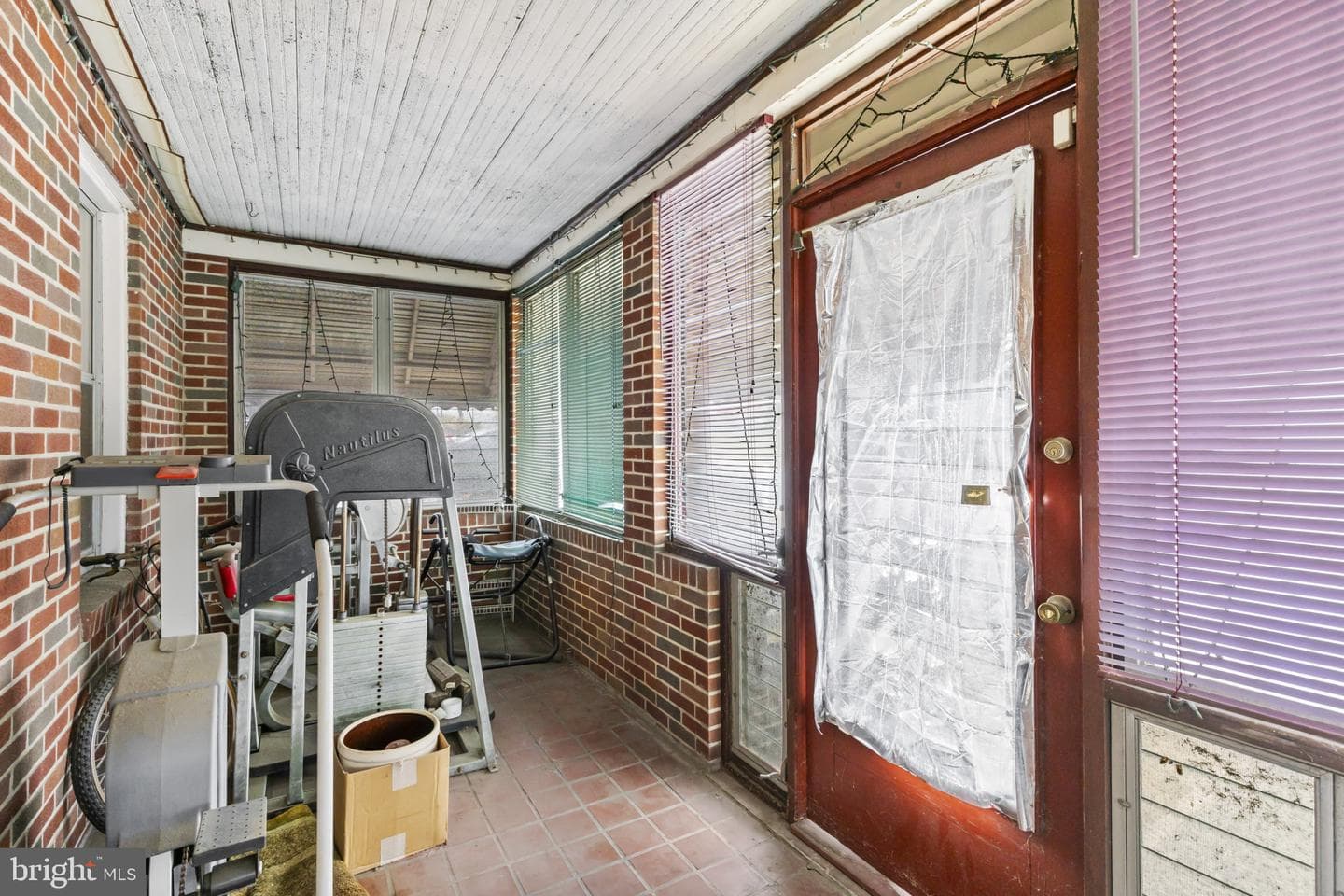 7627 Carson Avenue photo 7