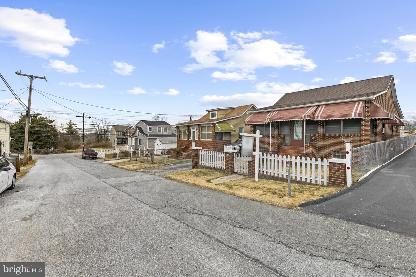 7627 Carson Avenue photo 8