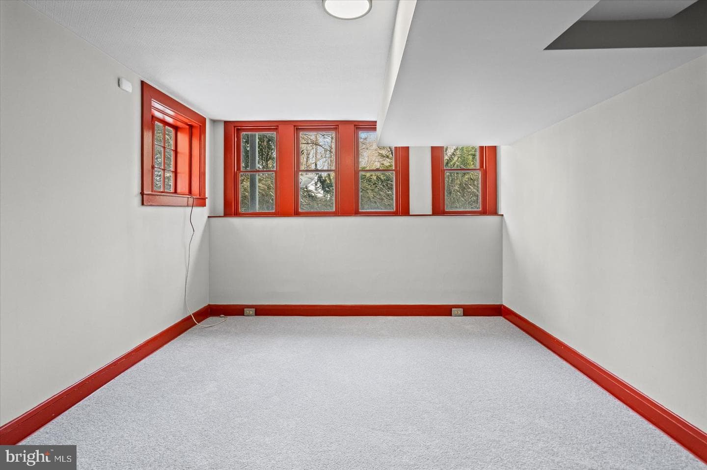 9906 Belair Road photo 40