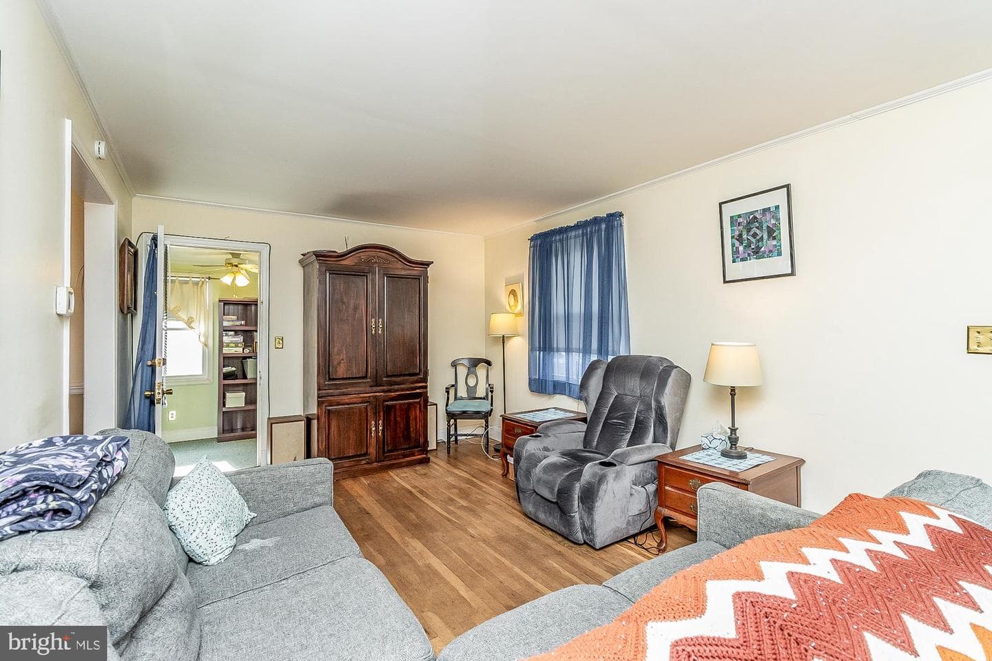 2645 Spring Road photo 18