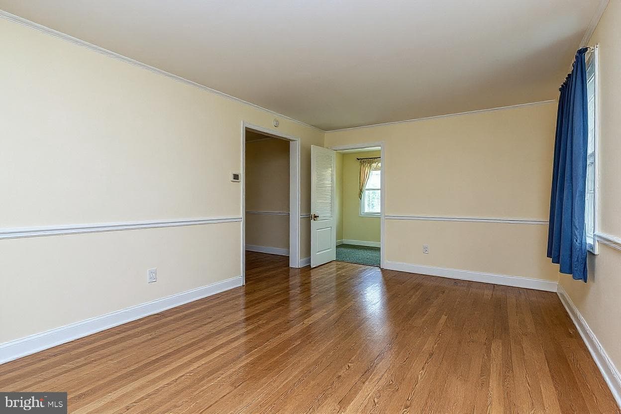 2645 Spring Road photo 4