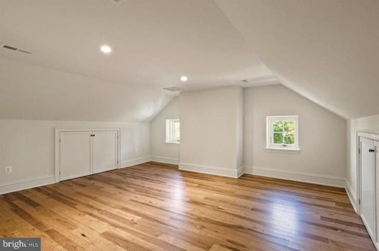 16131 Old York Road photo 25