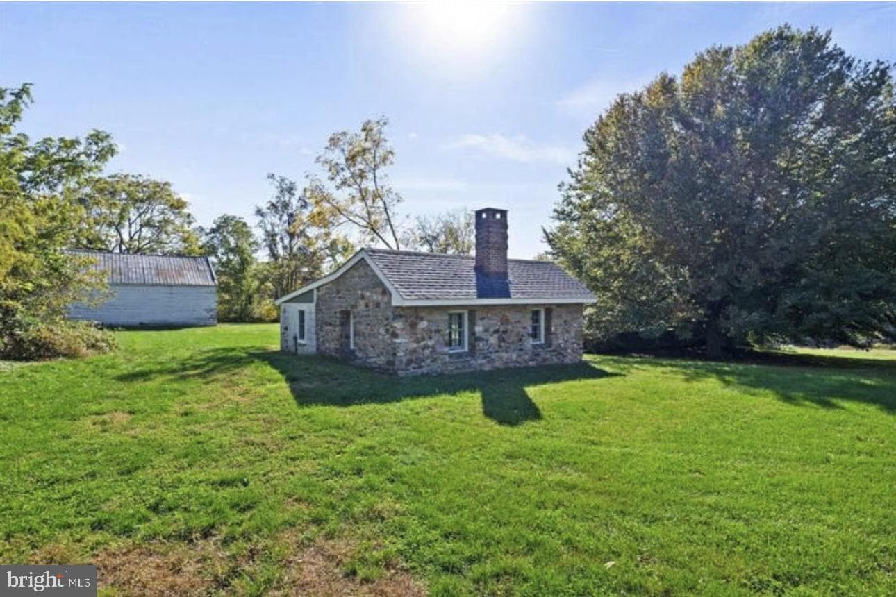 16131 Old York Road photo 29
