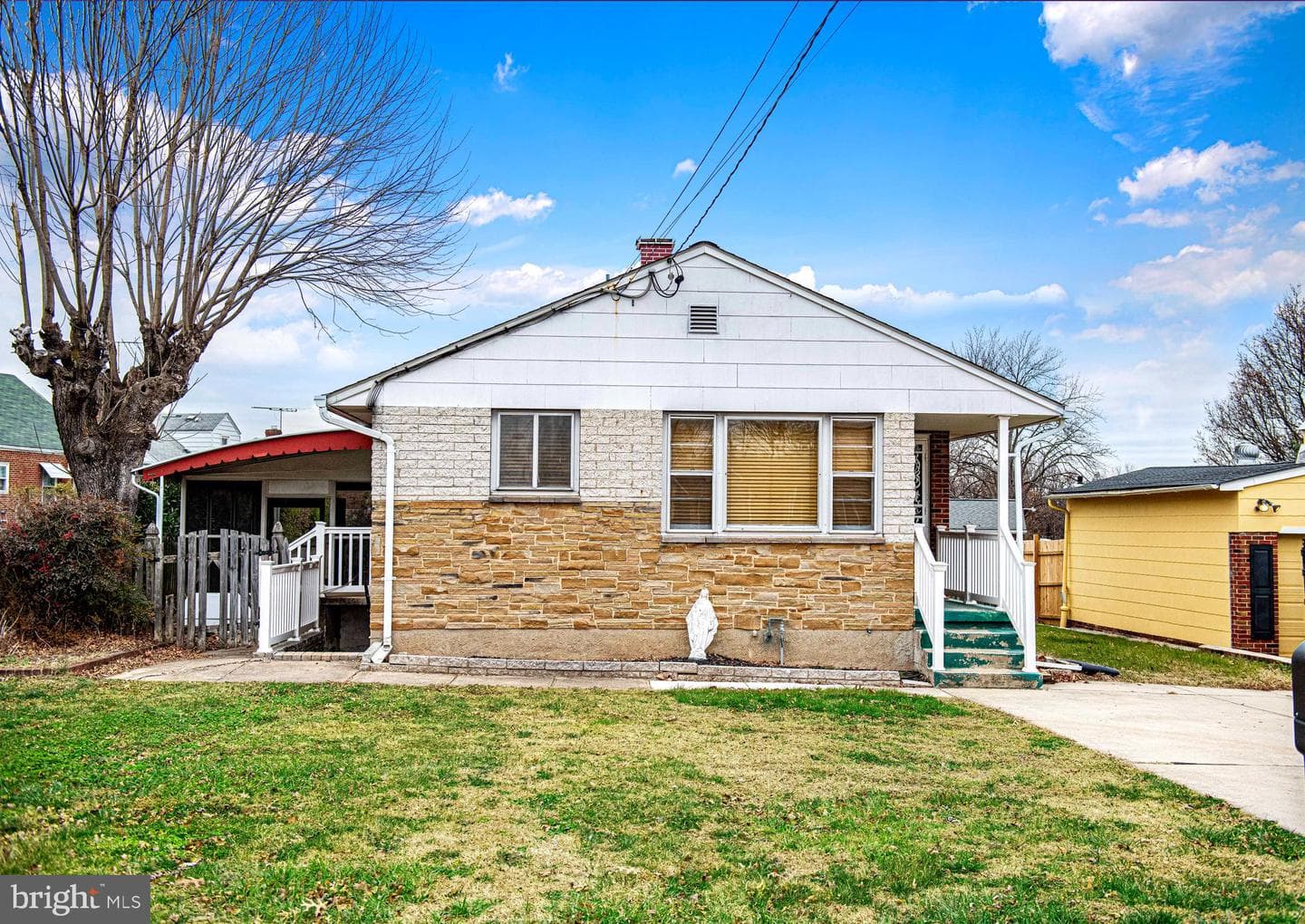 6612 Kenwood Avenue photo 2