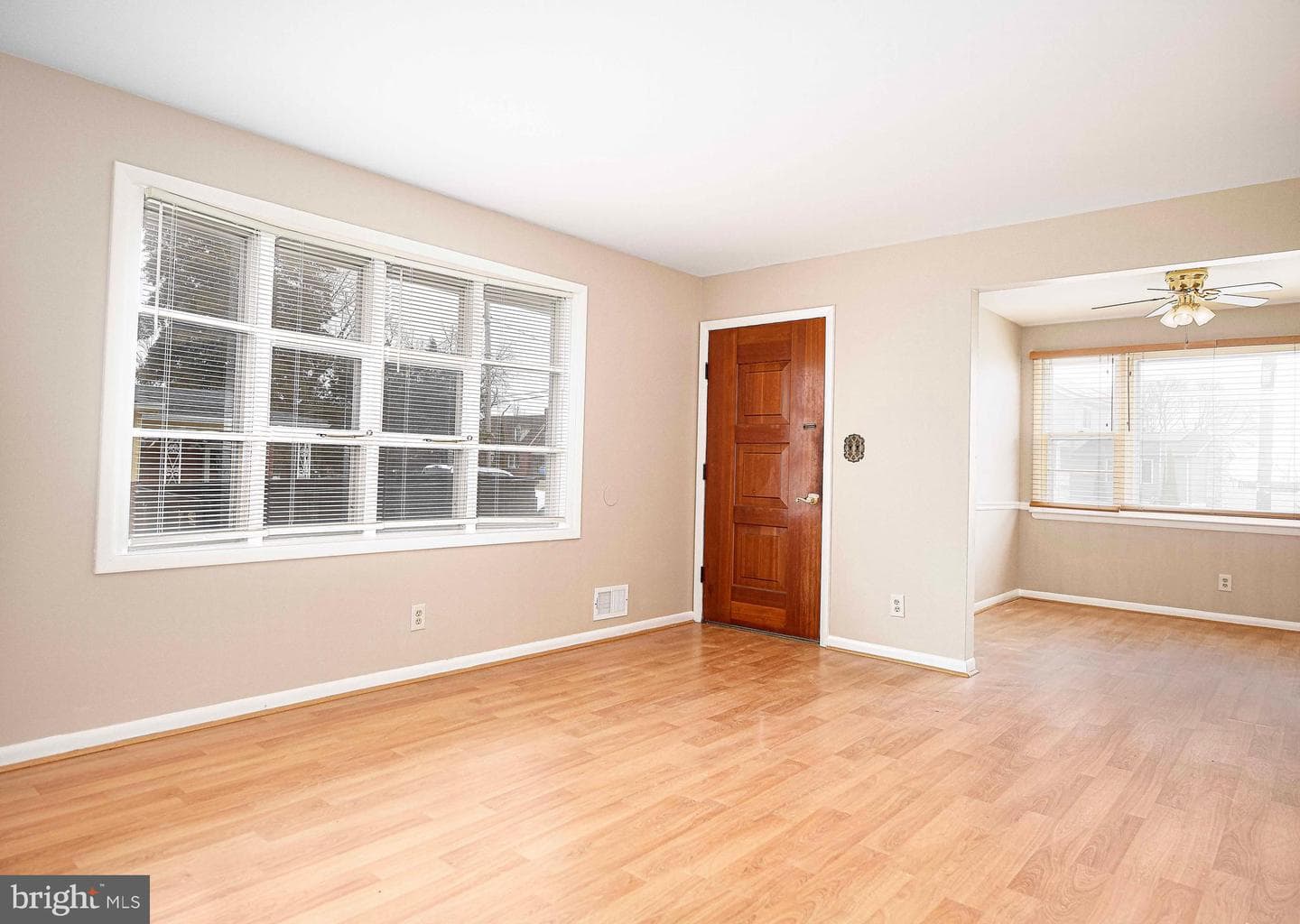 6612 Kenwood Avenue photo 3