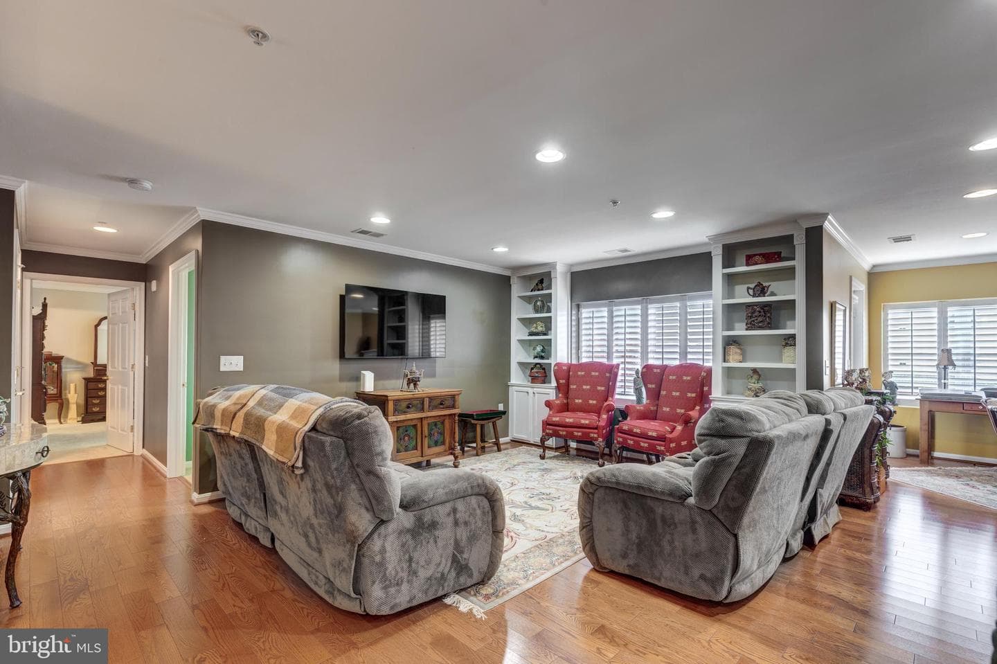 12236 Roundwood Road #606 photo 11