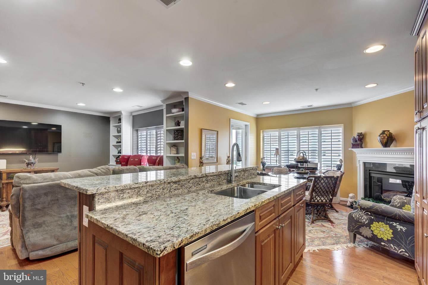 12236 Roundwood Road #606 photo 9