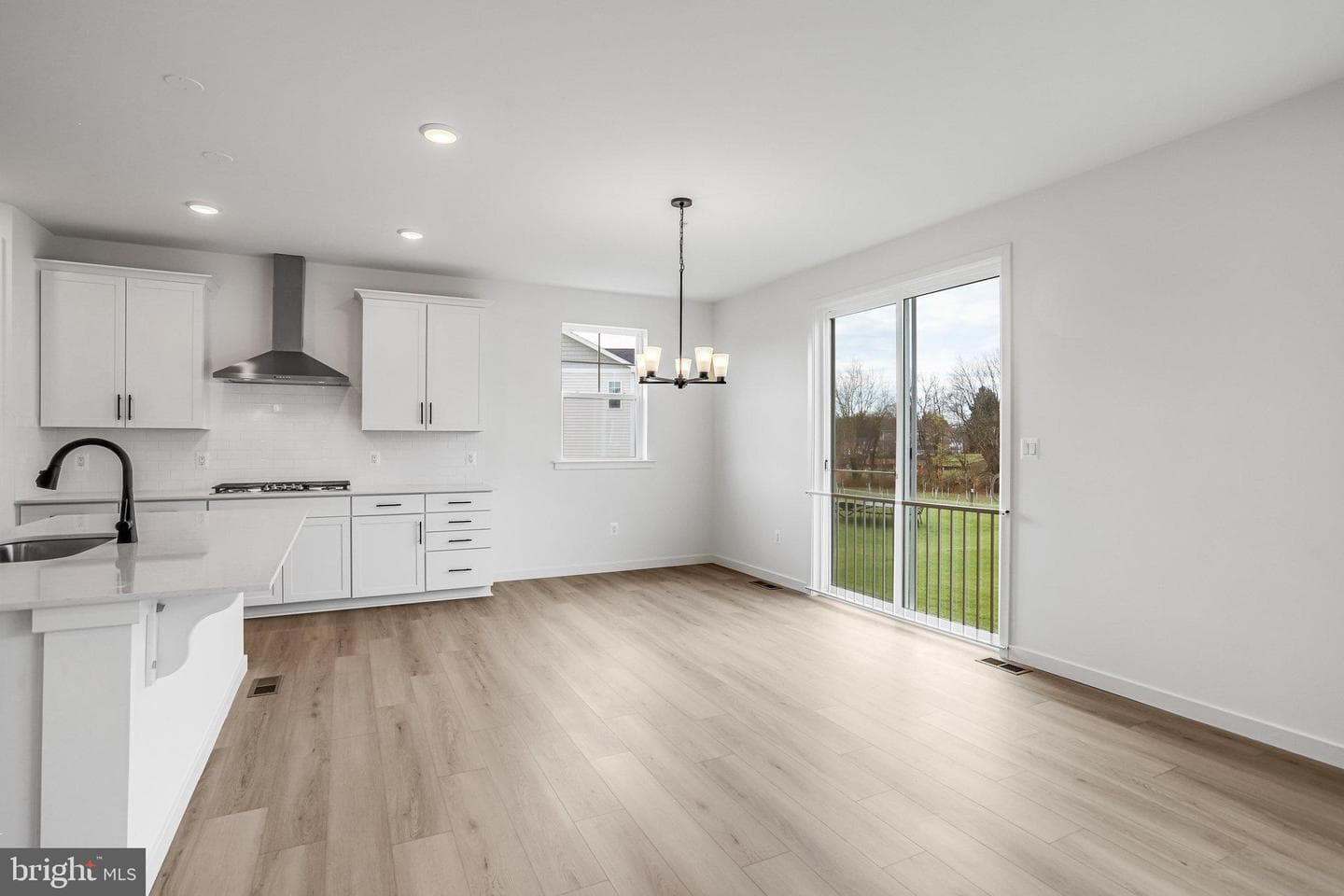 906 Honeyflower Drive photo 26
