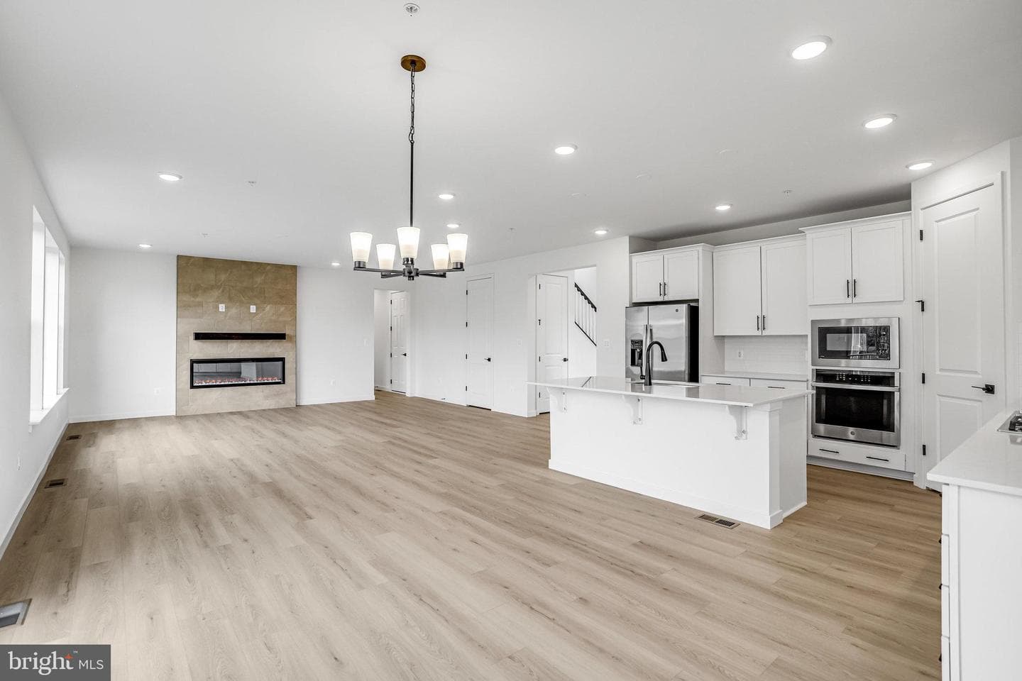906 Honeyflower Drive photo 28