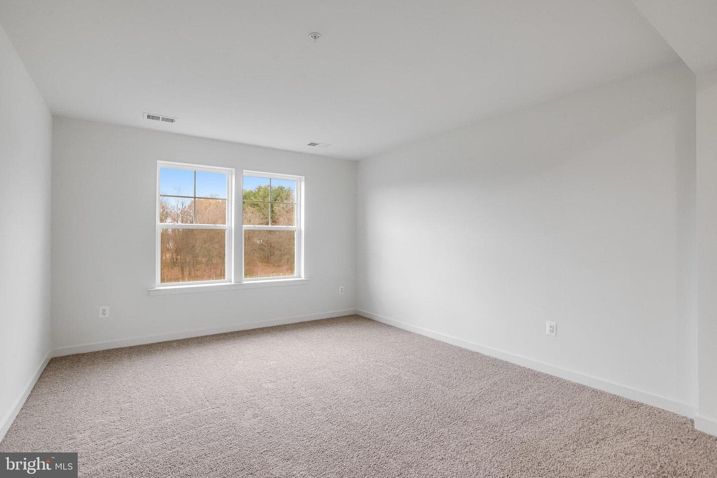 906 Honeyflower Drive photo 40