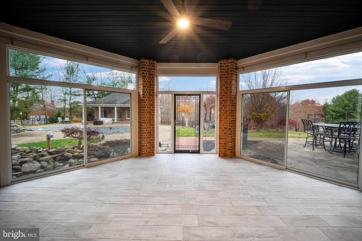 8 Glenberry Court photo 17