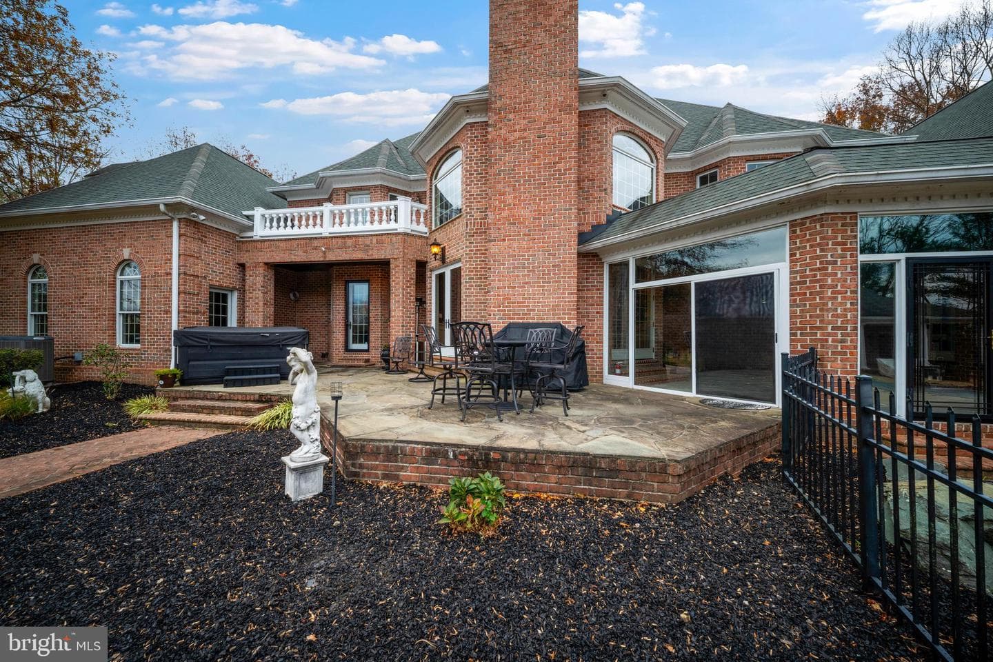 8 Glenberry Court photo 27