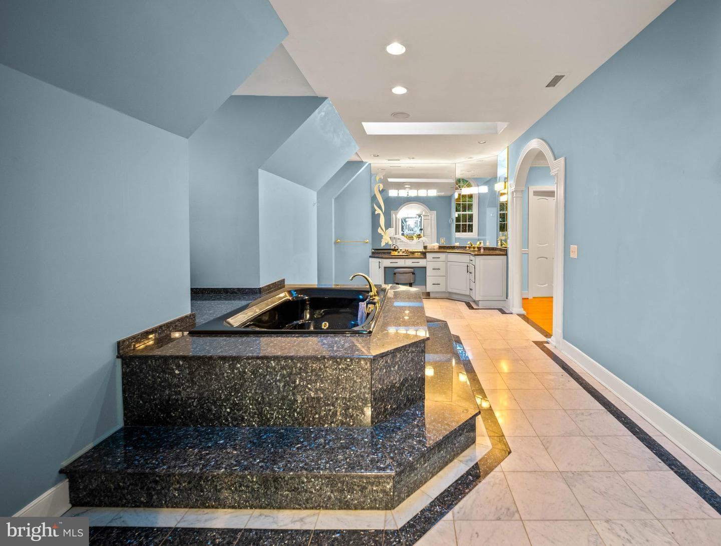 8 Glenberry Court photo 32