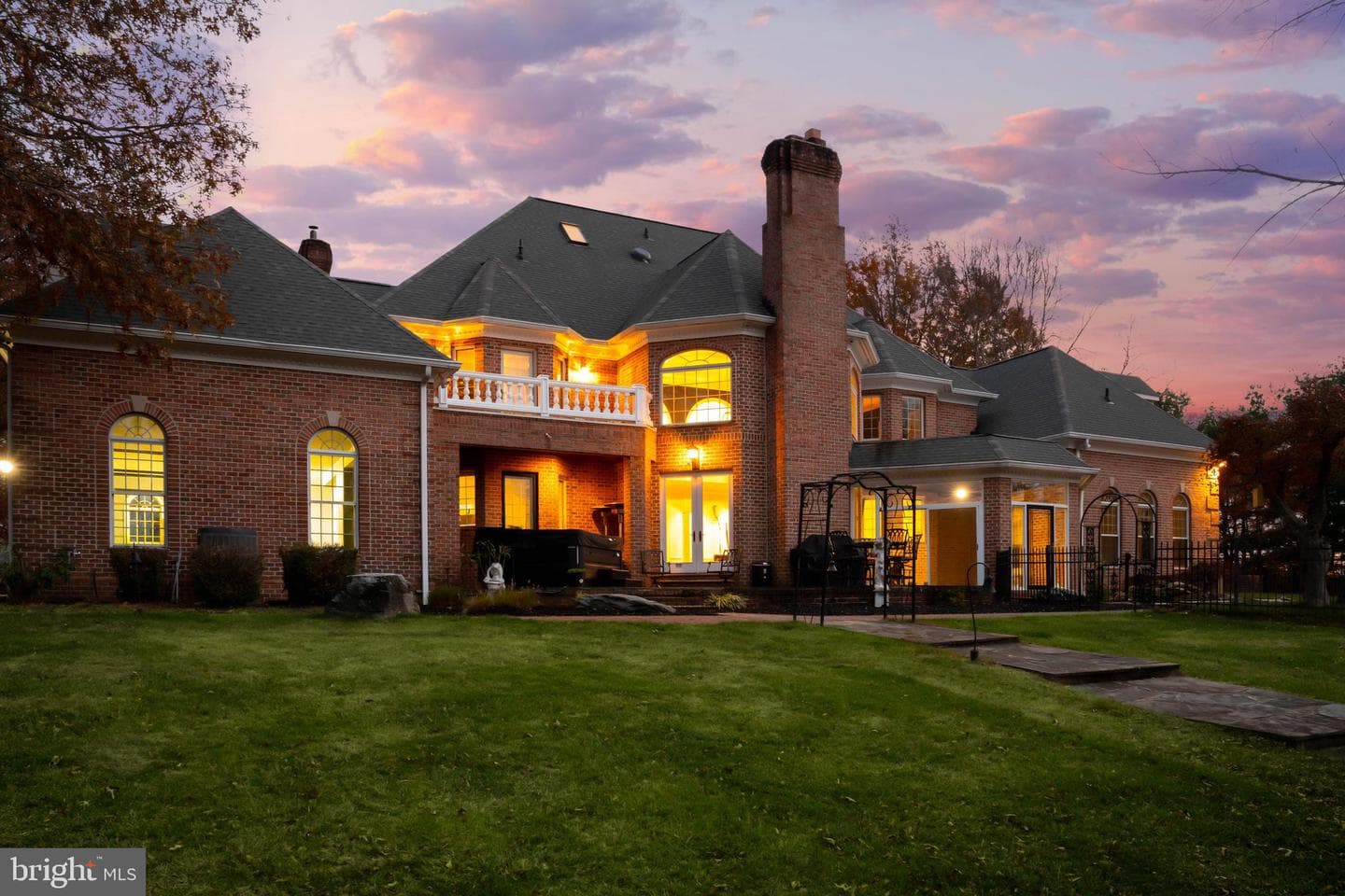 8 Glenberry Court photo 37