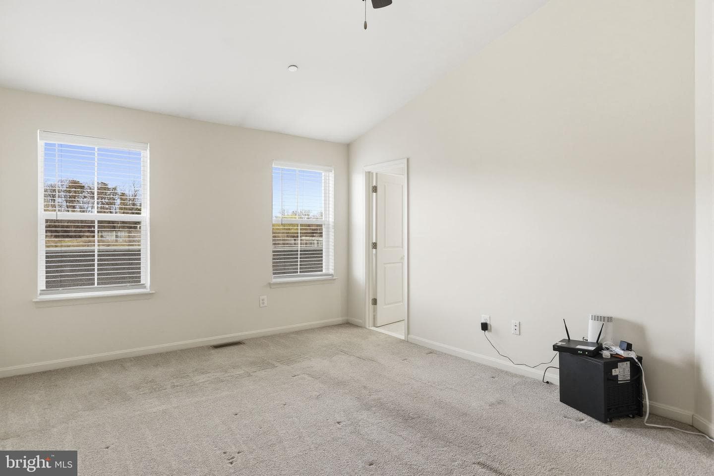 7255 Martin Farm Circle photo 10