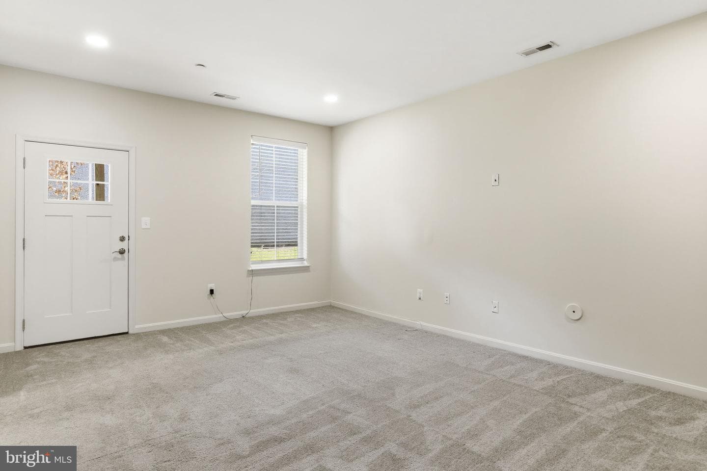 7255 Martin Farm Circle photo 17