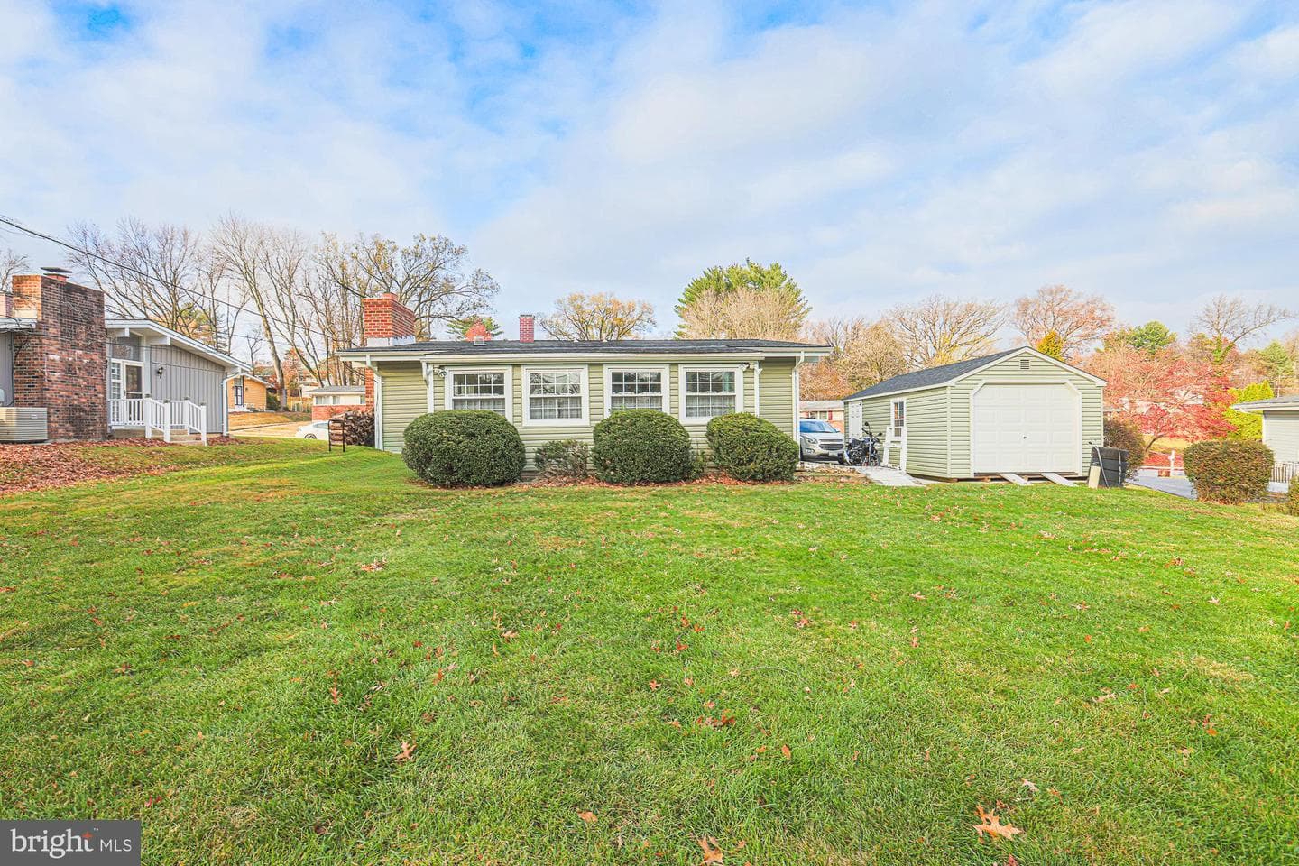 8205 Arrowhead Road photo 9