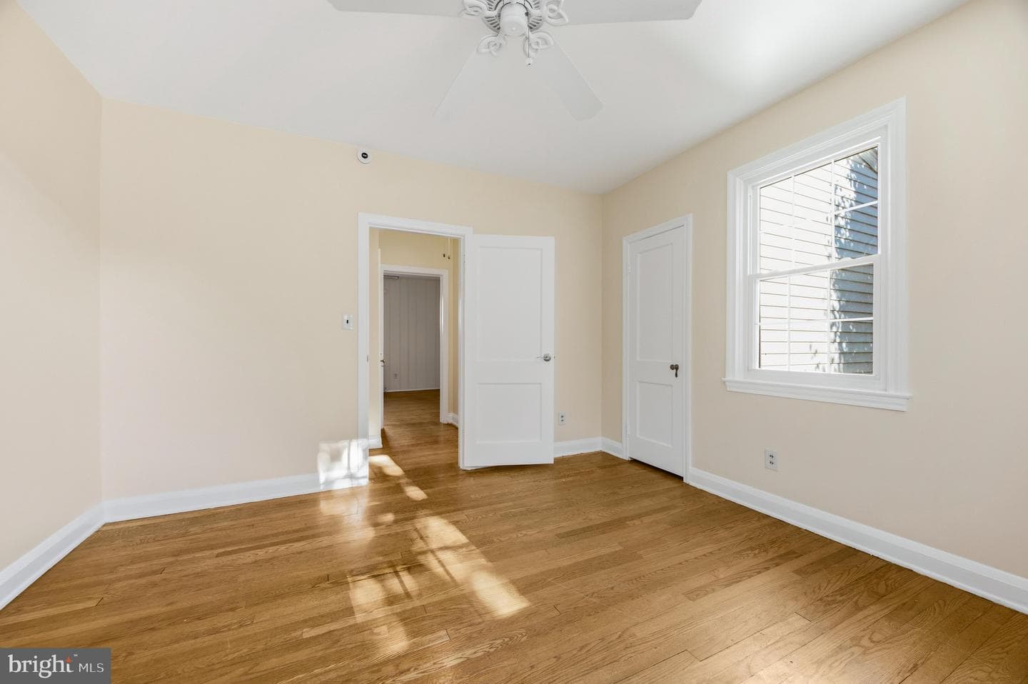 13 Harrison Avenue N photo 23