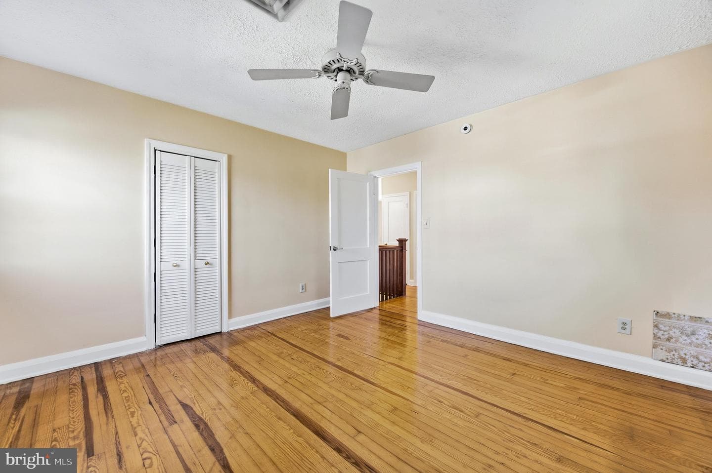 13 Harrison Avenue N photo 3