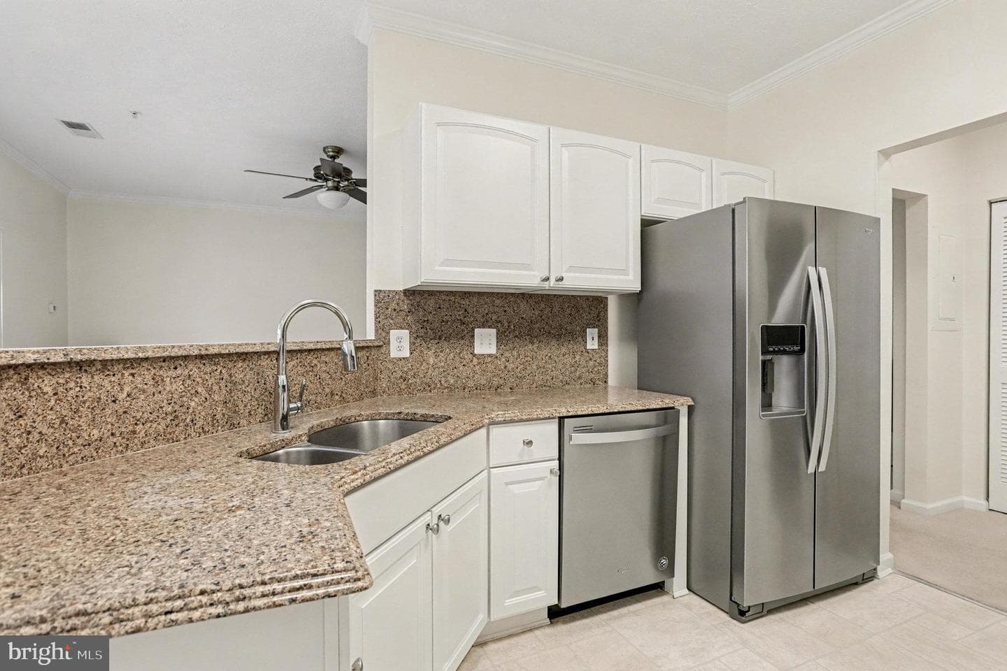 9501 Kingscroft Terrace #9501k photo 6