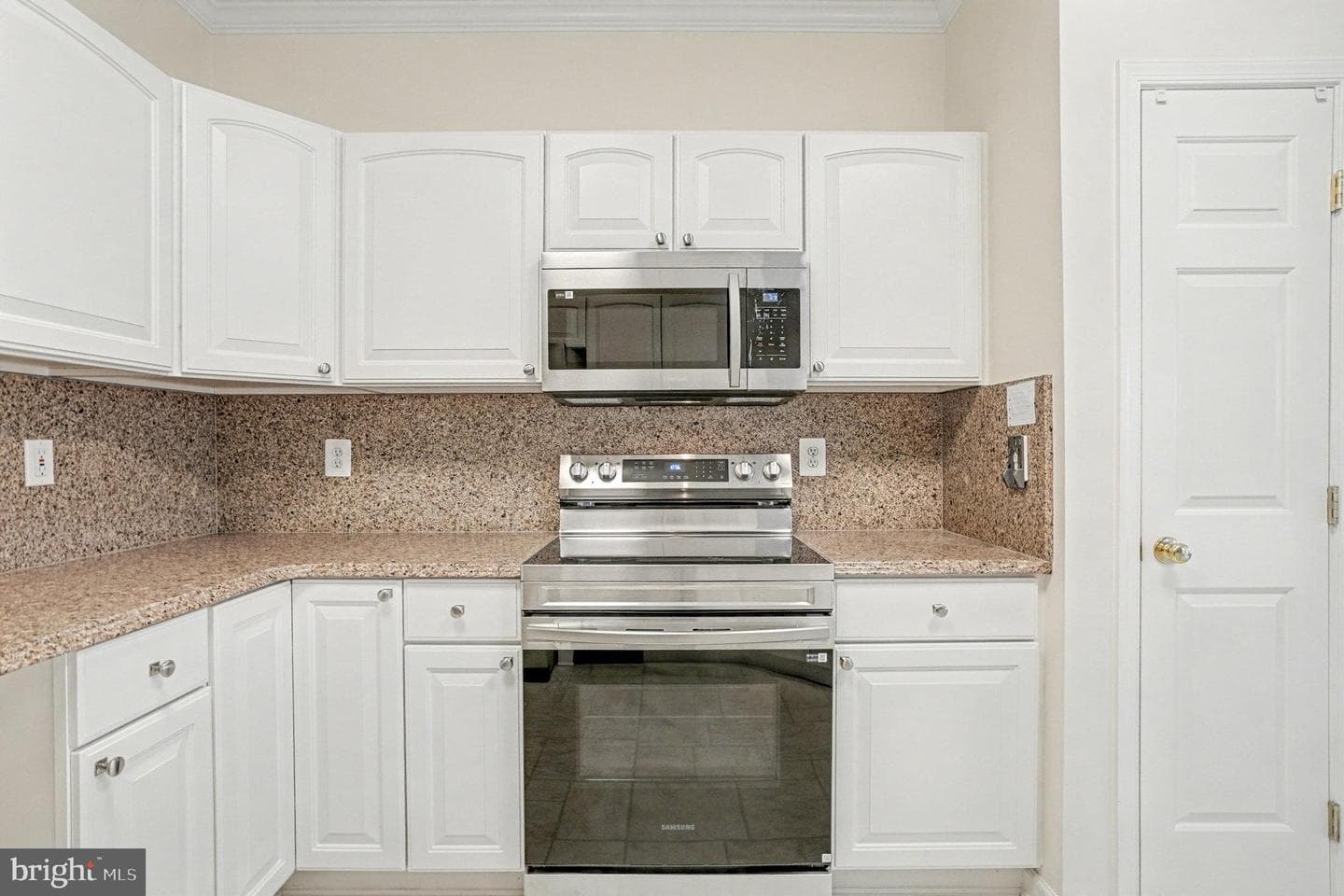 9501 Kingscroft Terrace #9501k photo 8