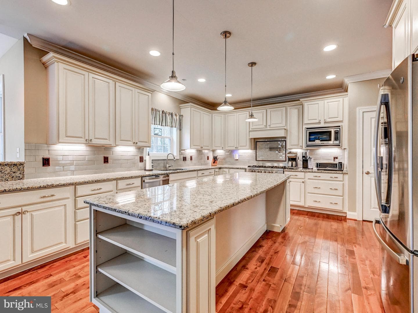 11707 Manor Road photo 15