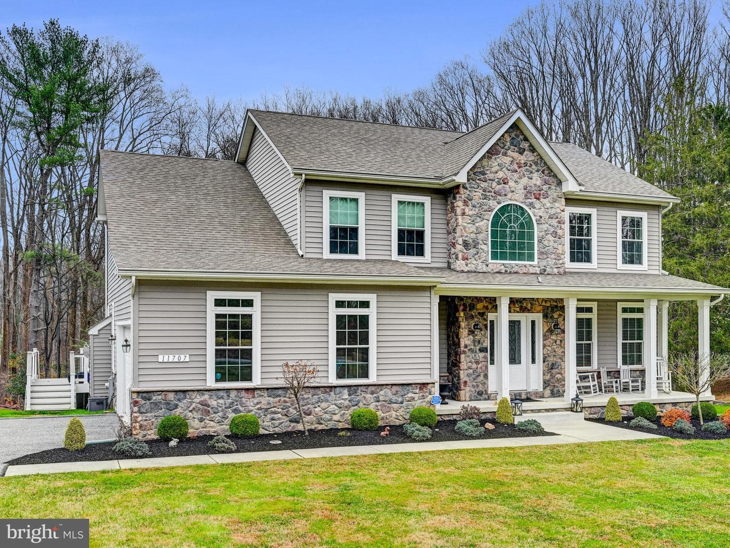 11707 Manor Road photo 3