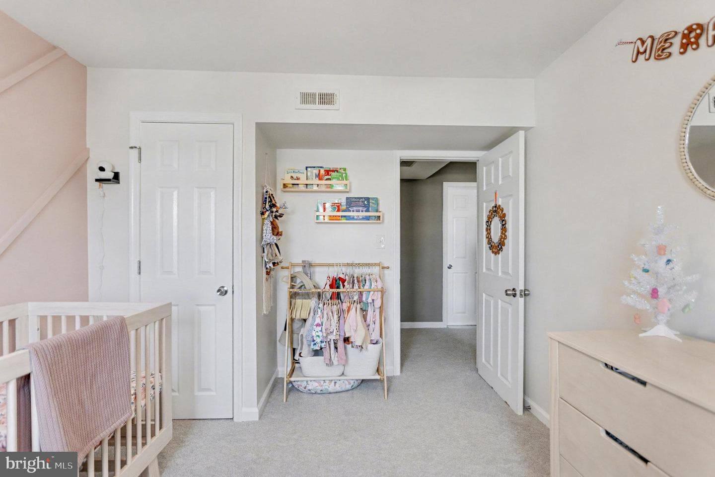 8656 Oak Road photo 15