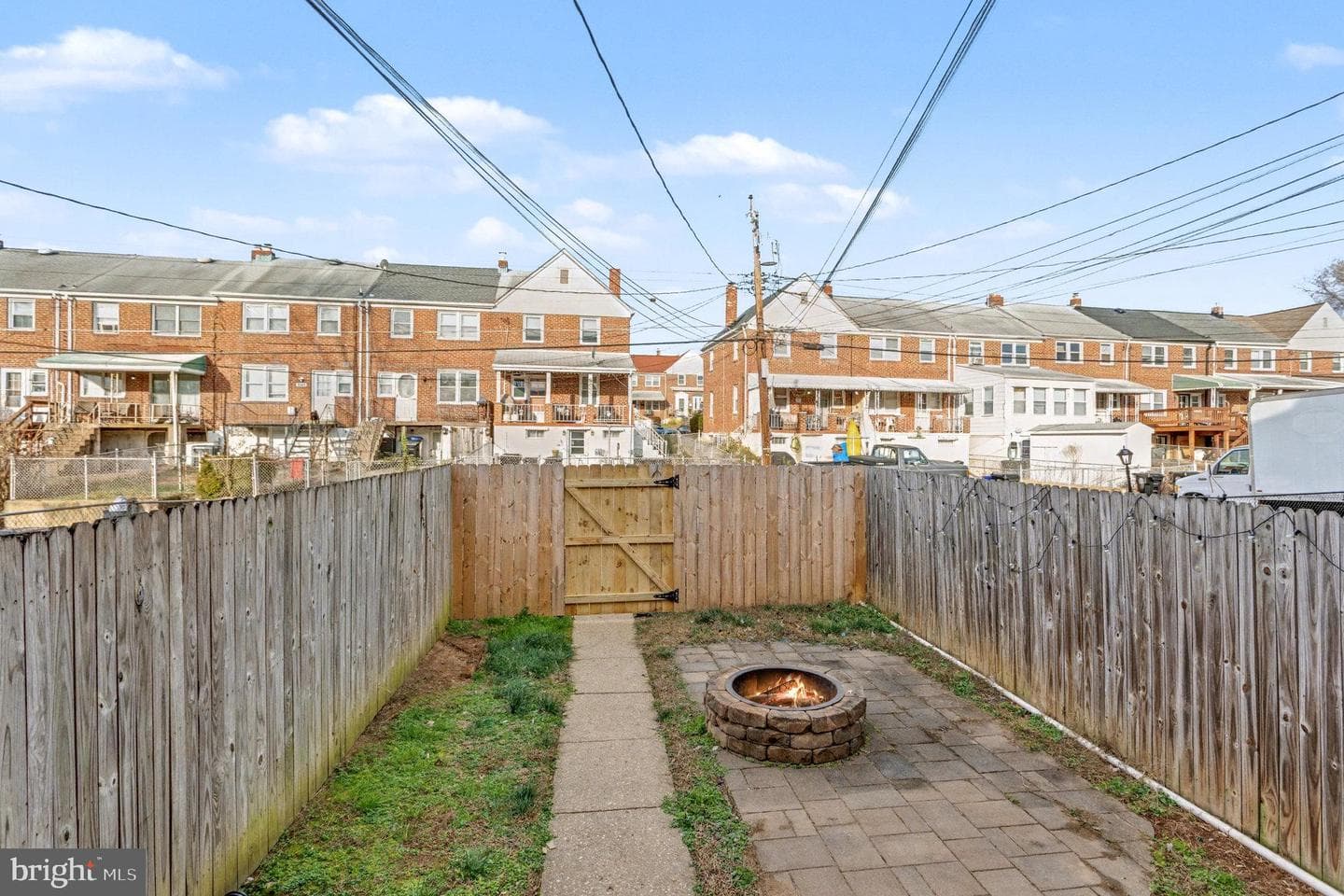 8656 Oak Road photo 25