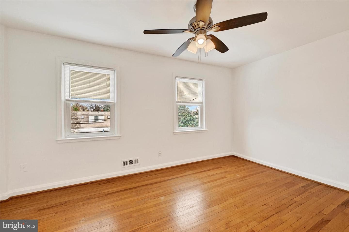 3439 Mcshane Way photo 13