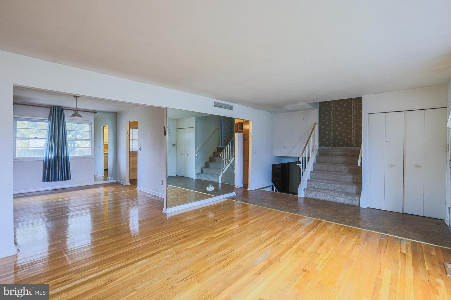 2607 Smith Ave photo 4