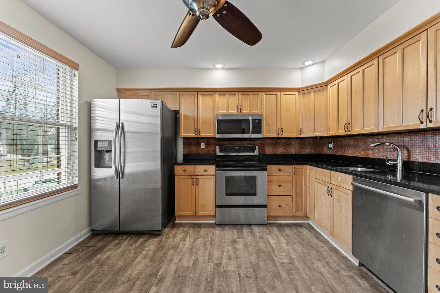 2647 Ebony Road photo 7