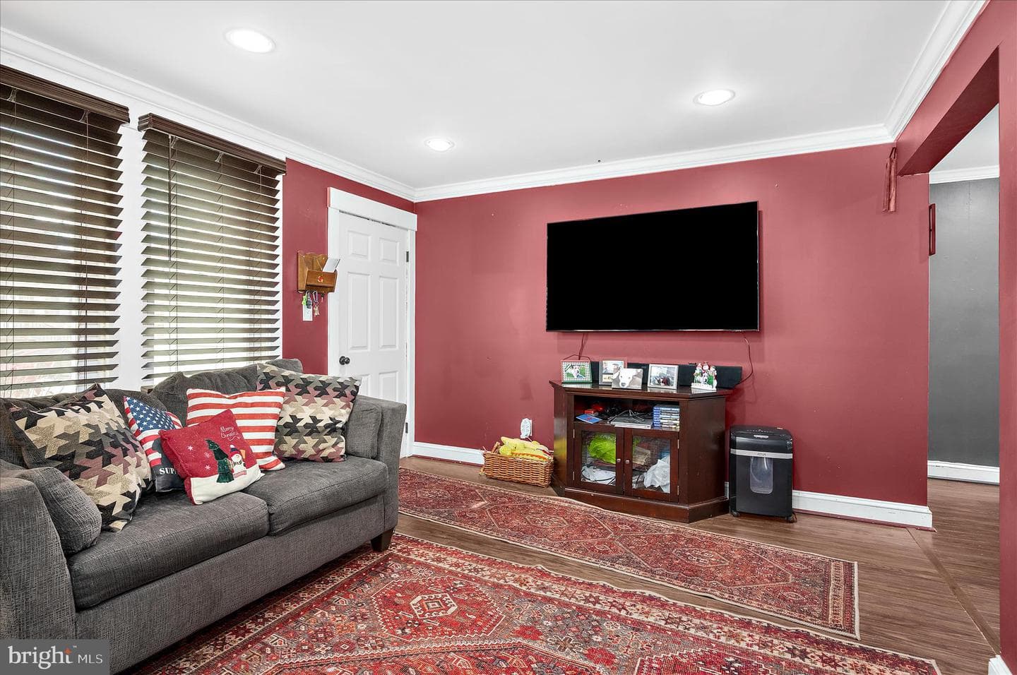 1328 Stevens Avenue photo 3