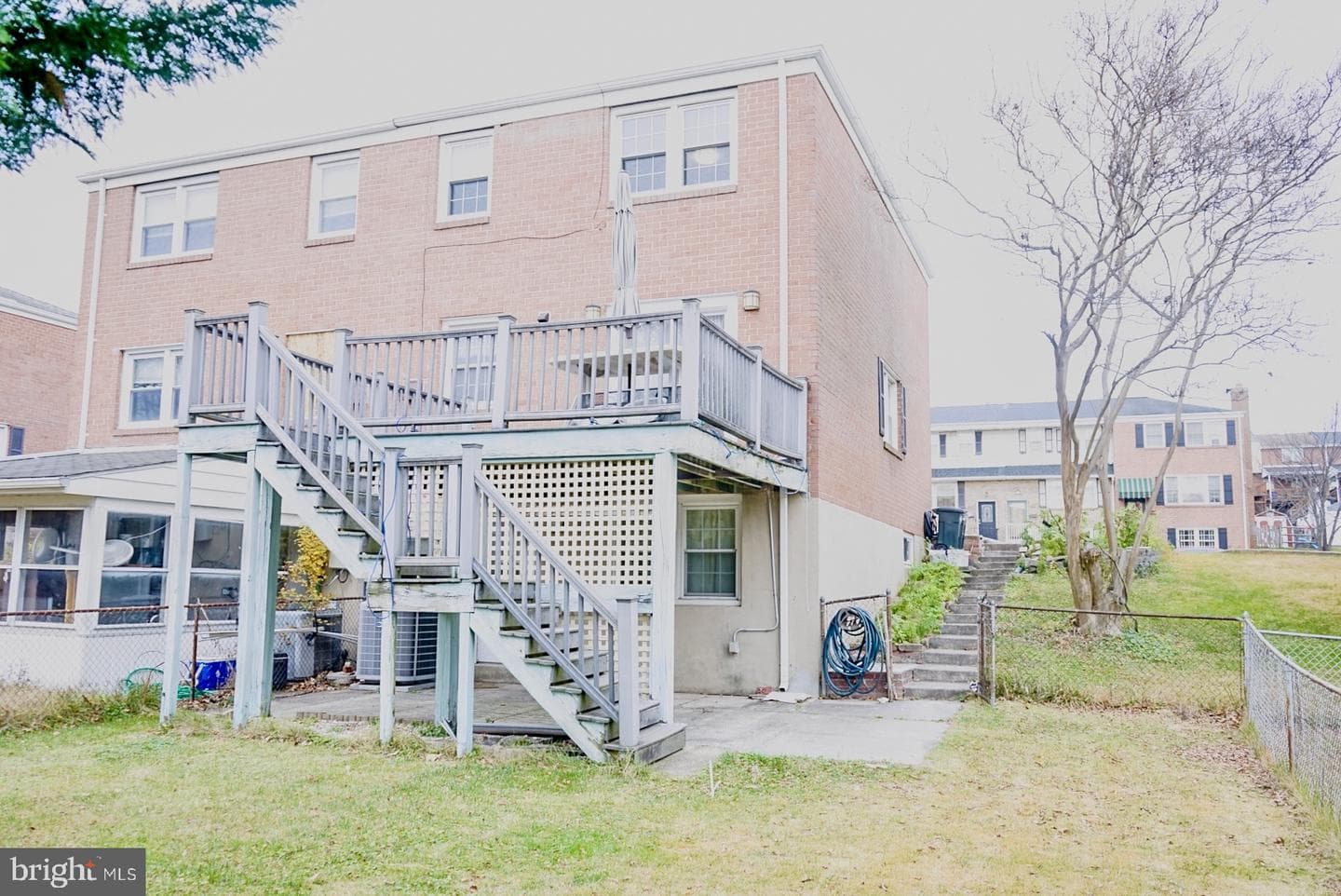 927 Grovehill Road photo 29
